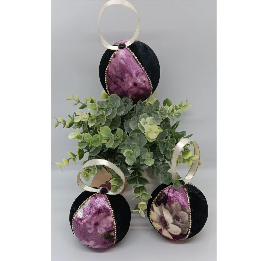 Handmade Kimekomi Christmas Ornaments Black Purple Velvet Rhinestone Set of 4